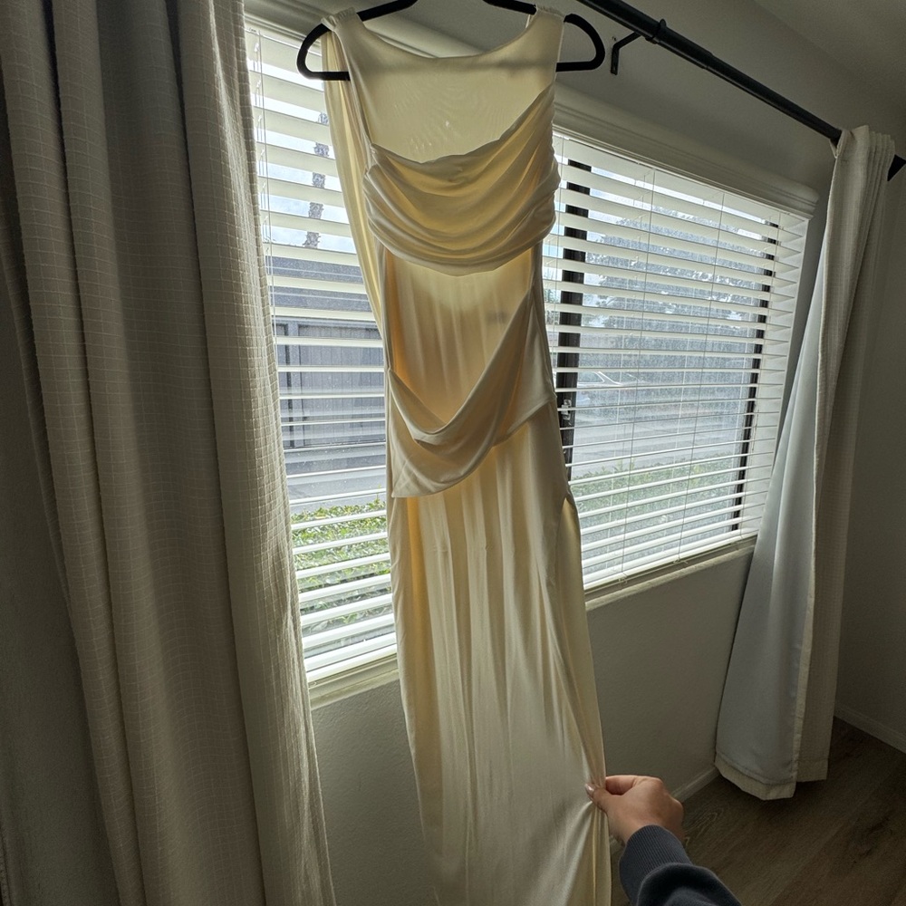 Meshki Cream Maxi Dress - Picture 4 of 5